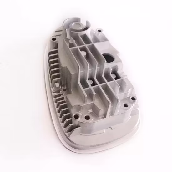 Le logement automatique d'OEM de pièces de rechange le radiateur de fonte de pièces de voiture du moulage mécanique sous pression IATF 16949